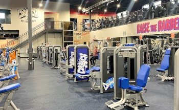 Crunch Fitness - Cape Coral