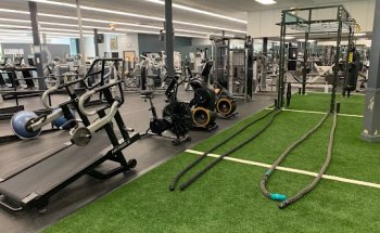 O2 Fitness Carrboro - Main Street