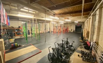CrossFit Hewn