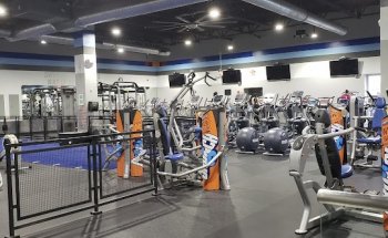 Crunch Fitness - Port Chester