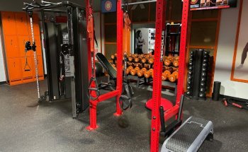 HOTWORX - Clovis, CA (Willow Station)