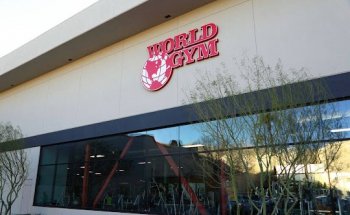 World Gym of Palm Desert