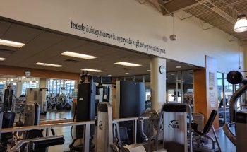 Sports & Fitness Center