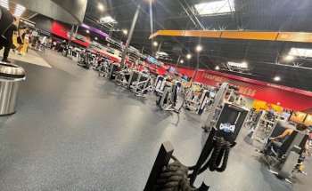 Crunch Fitness - Cutler Bay