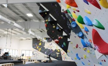 Grip Bouldering