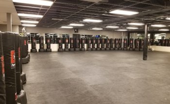 Farrell's eXtreme Bodyshaping - La Vista, NE