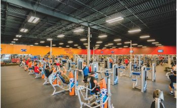 Crunch Fitness - Lakeland