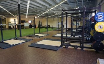 Neighborhood 831 Strength and Conditioning