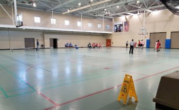 Eola Community Center