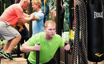 Takes 2 Fitness - Music Row