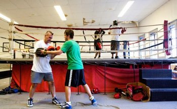 Terry Middleton's Martial Arts School - Karate, Boxing & Kickboxing