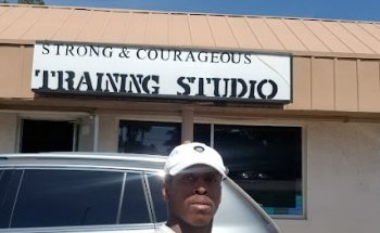 Strong & Courageous Training Studio