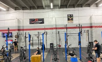 Freakin Fitness - CrossFit