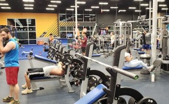 Crunch Fitness - Round Rock