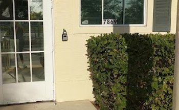 Savanna Club Recreation Center