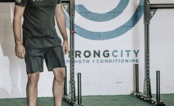Strong City Strength and Conditioning