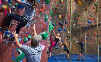 Vertex Climbing Center
