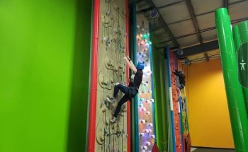 WISC - Williamsburg Indoor Sports Complex