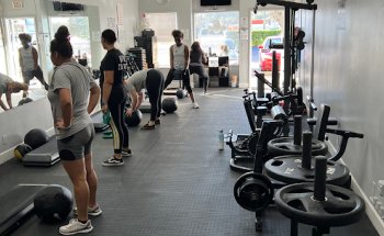 KEEP FIT TRAINING FITNESS STUDIO