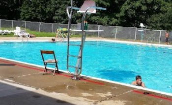 Veterans Memorial Pool