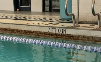 UALR POOL Aquatic Center