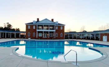 Renaissance Park Pool/Gym