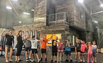 CrossFit Pushin Weight