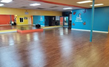 Strong Beauty Fitness Studio