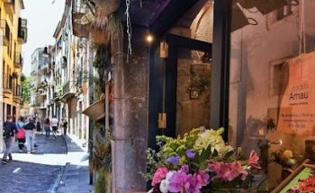 Lourdes Arnau - Estudi Floral