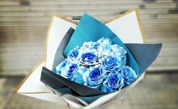 FLORISTERIA VALENCIA THE SECRET OF THE FLOWERS