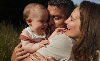 Helena Cancelo-Fotografía de embarazo, recién nacido, bebés y familia en Donostia/San Sebastian