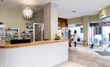 Hospital Veterinario 24 h Arca Real