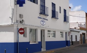 CLINICAN DOS HERMANAS. CLÍNICA VETERINARIA.