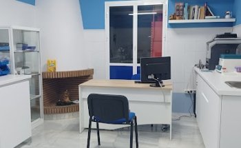 Clínica Veterinaria / Centro veterinario 