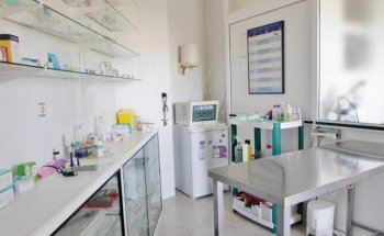 CLINICA VETERINARIA CAMBADOS