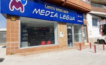 Centro Veterinario Media Legua