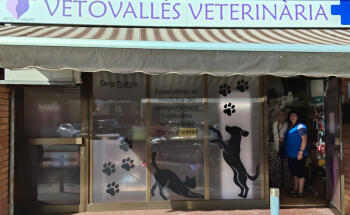 Veterinari Cànoves VETOVALLES - Marina Soriano