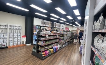 By Mascota Cerdanyola - Tienda Mascotas, Peluquería & Consulta Veterinaria