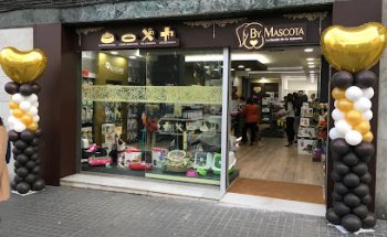 By Mascota Maragall Barcelona - Botiga Mascotes, Consulta Veterinària, Perruqueria Canina