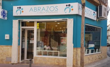 Clínica Veterinaria Abrazos - La Ñora