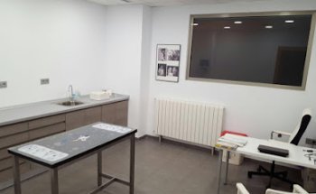 Clínica Veterinaria Ángel Leal