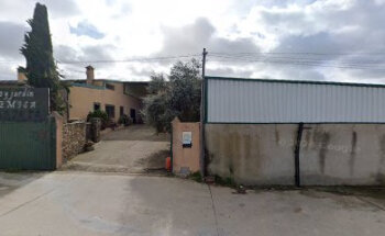 CAMPO Y JARDIN ARTEMISA. VETERINARIA .