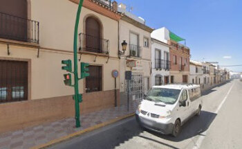 Consultorio Veterinario GEN-OVA Herrera