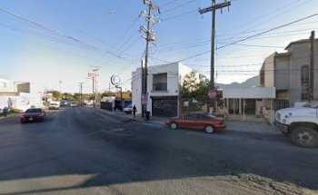 CLÍNICA VETERINARIA VILLARREAL