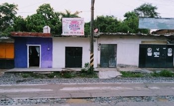 Veterinaria y Estética Canina Patita de Perro