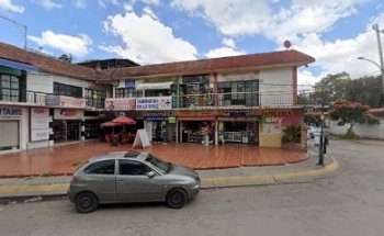 Dr. Rodolfo Córdova