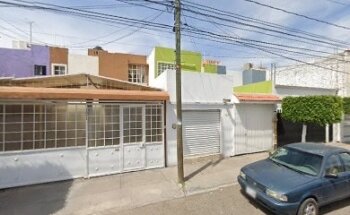 Estética y Veterinaria Canina La Gran Avenida