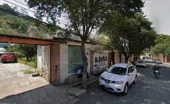 Clinica Veterinaria El Gallo De Oro