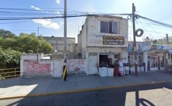 Clínica e Insumos Médicos Veterinarios Vet-Val