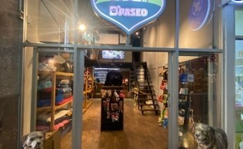 Dpaseo Adventure - veterinaria estética farmacia